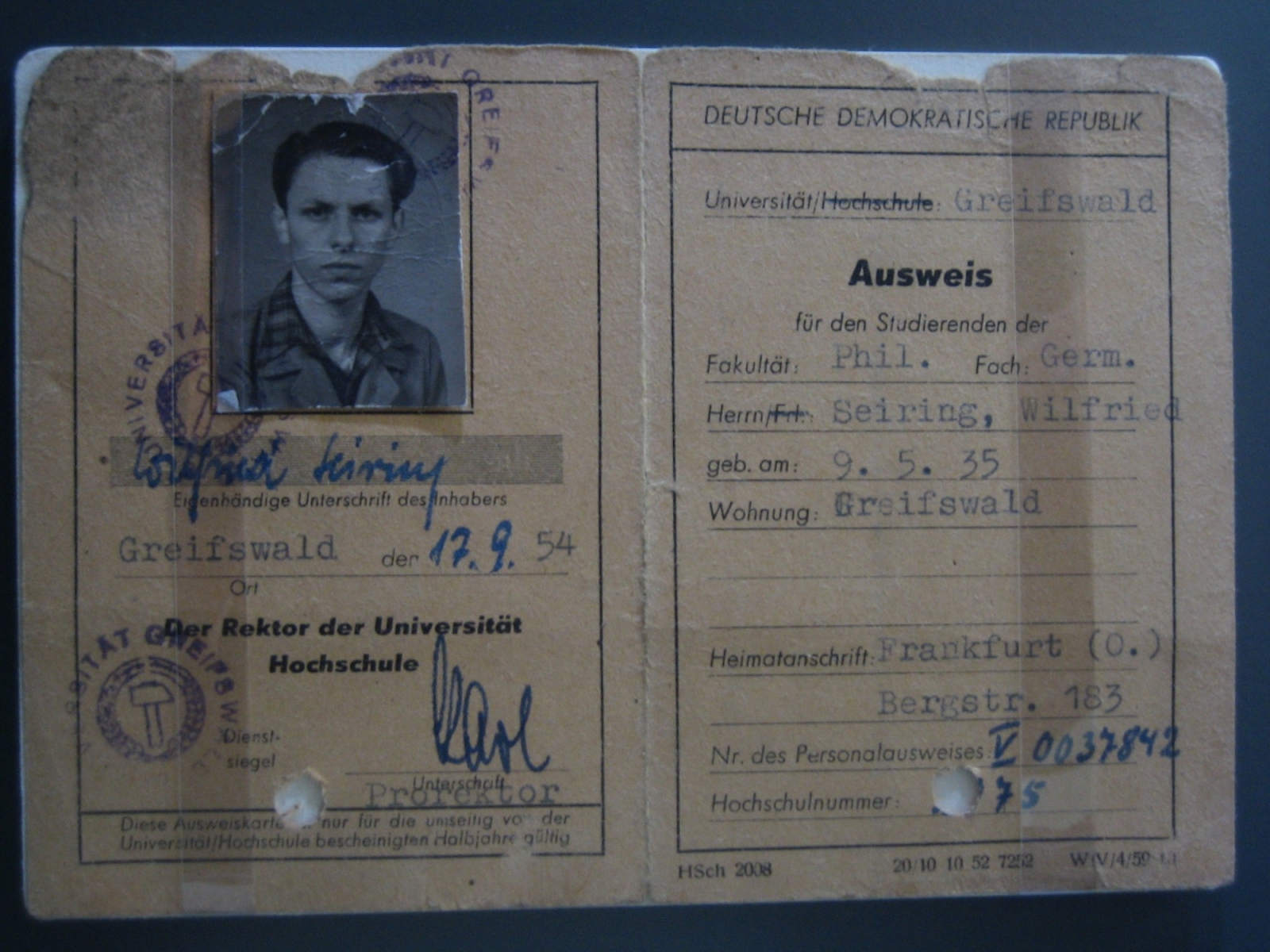 Wilfried Seiring's student card